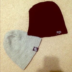 SAGA Outerwear Beanie Bundle