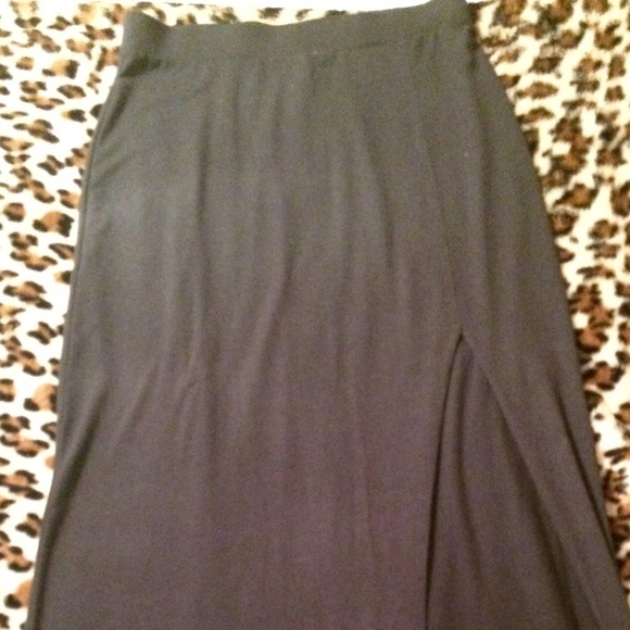 Express Maxi Skirt w/ high slit