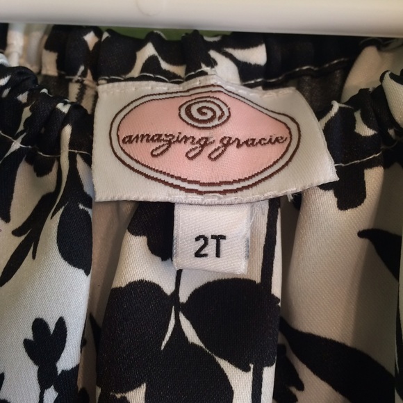 AMAZING GRACIE BOUTIQUE Custom Dress 🌹 - Picture 4 of 4