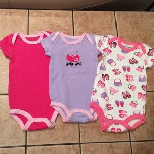 Baby Girl Set of 3 Onesies, 0-3 M