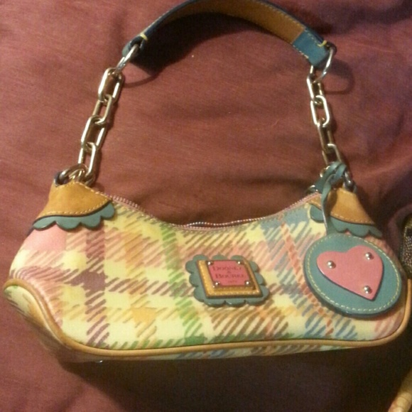 Dooney & Bourke