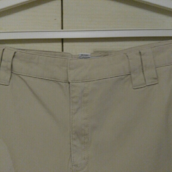 Izod Khaki crop pant 12