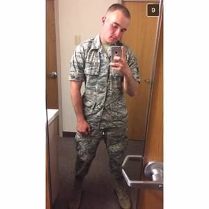 Meet your Posher, Alex