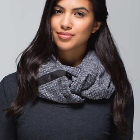 Lululemon vinyasa scarf coco pique
