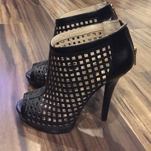 Micheal Kors peep toe booties
