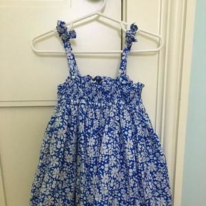 Baby Gap// smocked blue+white floral dress