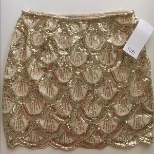 Tobi Gold Sequin Scallop Skirt