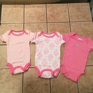 Baby Girl 3 Pack of Onesies, 3 M, Vitamin Baby