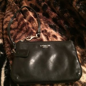Coach wrislet purse