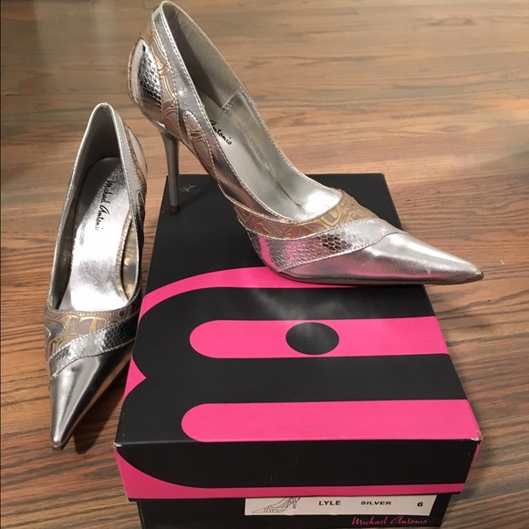 Metallic high heels