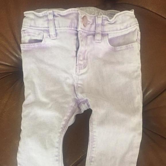 Baby gap 1969 "mini skinny" Jean capris size 2T