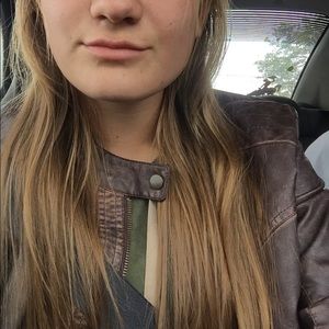 Meet your Posher, Mckenna