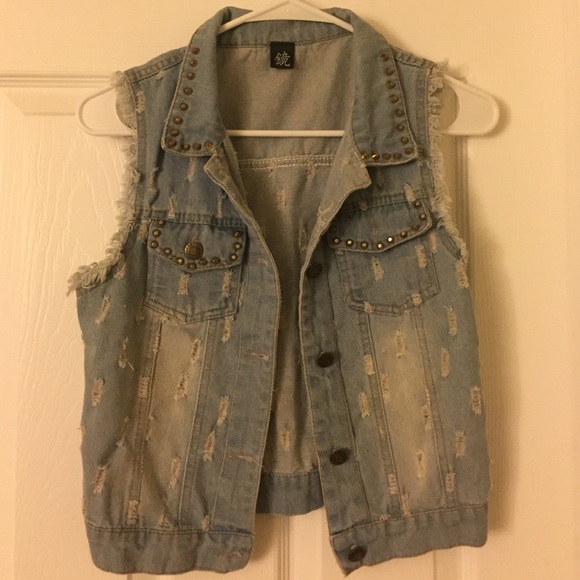 DENIM VEST ***** ^_^
