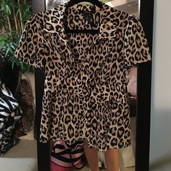 Arden B leopard top. Like new!