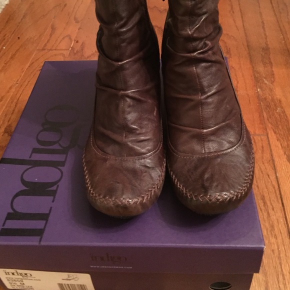 Ankle boots - Picture 1 of 4