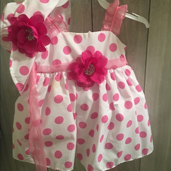 White and pink polka dot Dress and hat