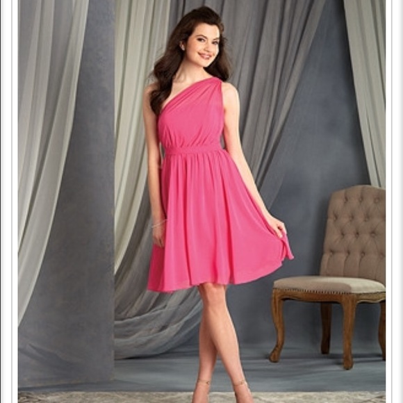 A-line short skirt bridesmaid dress