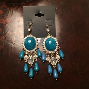 Beautiful turquoise statement earings