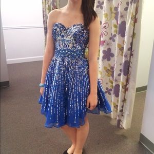 Sherri Hill homecoming dress