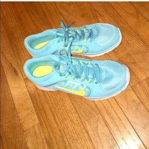 Size 9 brand new Nikes