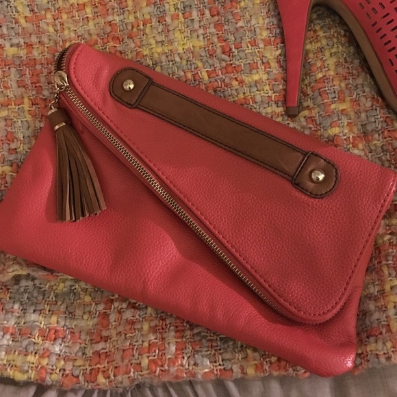 Aldo Coral clutch 👛
