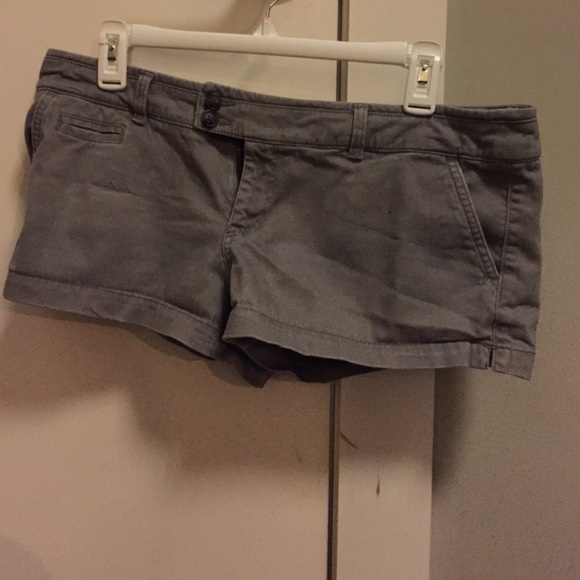 American Eagle Grey Stretch Khaki Shorts