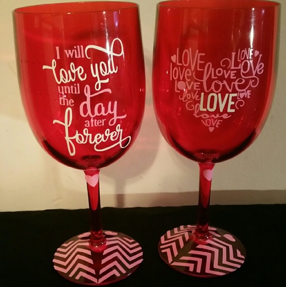 Love Quotes Plastic Wine Glasses