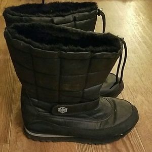 Thinsulate Boots