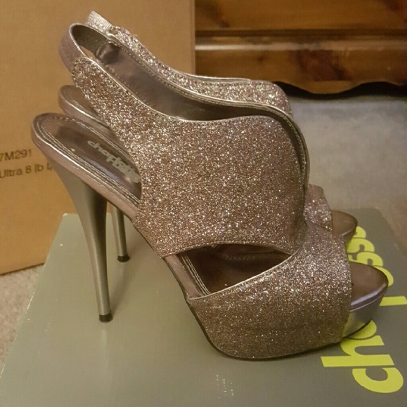 Add some killer sparkle to any night out - Picture 2 of 3