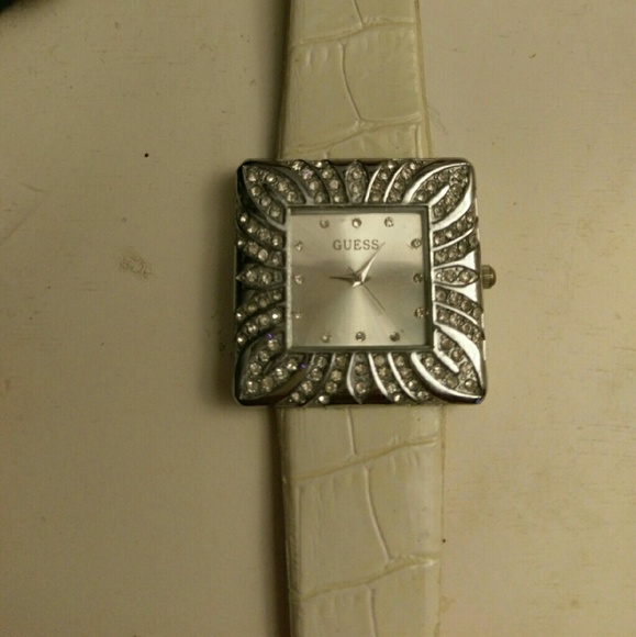 Guess Watch