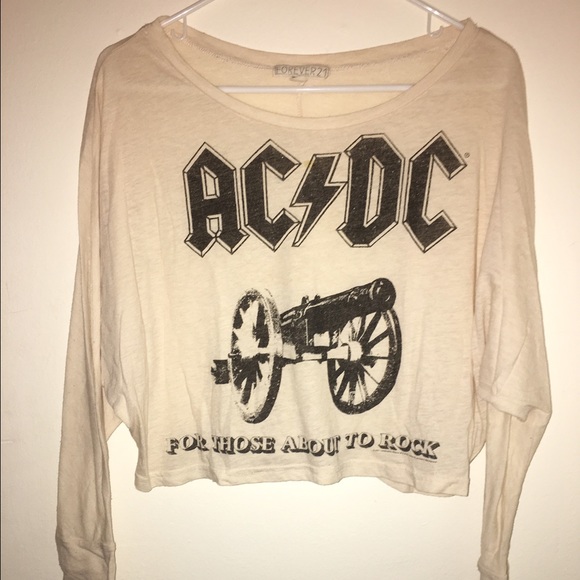 Long sleeve crop top