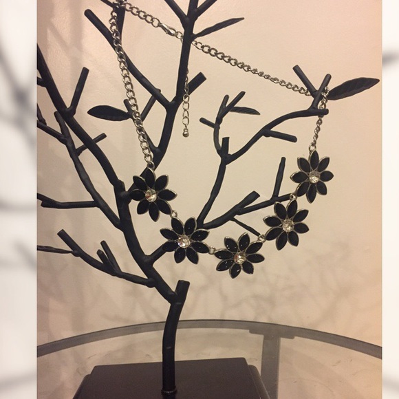 2 for 1! Black/Silver && Turquoise Flower Necklace