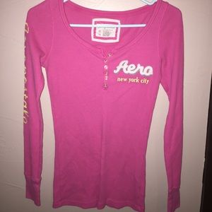 Pink aéropostale long sleeve shirt