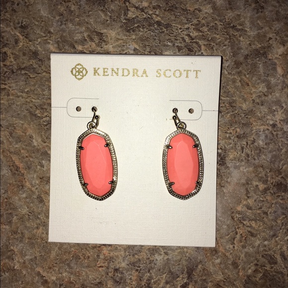Kendra scott