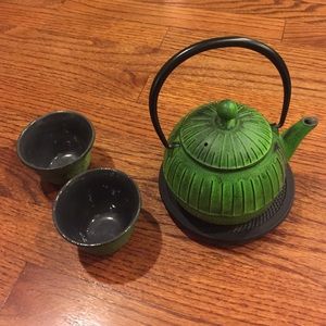 teavana kettle and cups