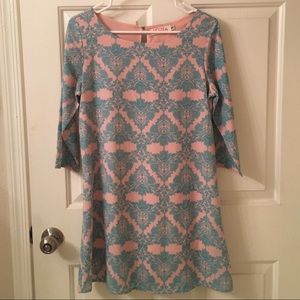 Willa Boutique 3/4 Sleeve Shift Dress
