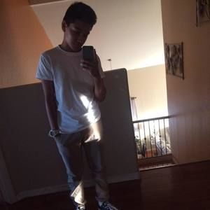 Meet your Posher, Sebastian