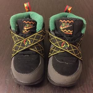 SOLD Nike Air Raid Peace High Top Toddler Size 6