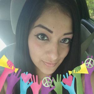 Meet your Posher, Karina