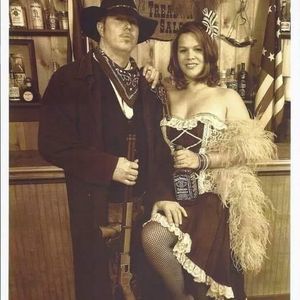 Meet your Posher, Mark-crystal