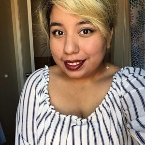 Meet your Posher, Luz