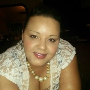 Meet your Posher, Tia