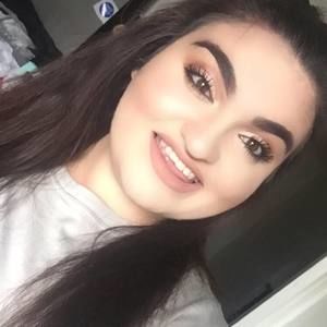 Meet your Posher, Jillian