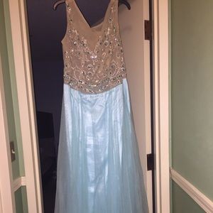 Blue, elegant prom dress
