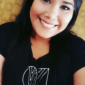 Meet your Posher, Dariela