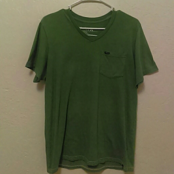 Hurley "V-neck" tee shirt