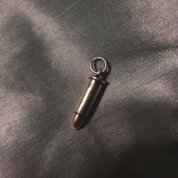 Shot gun shell James Avery charm