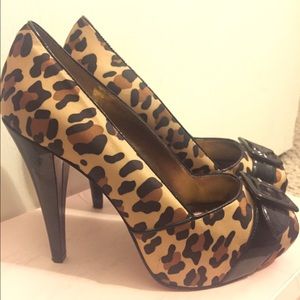 Paris Hilton Cheetah Print Open Toe High Heels.