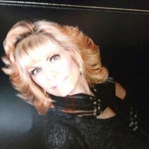 Meet your Posher, Theresa