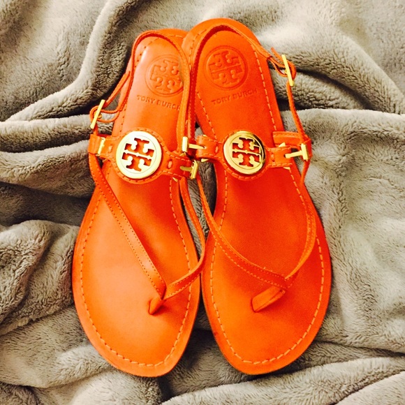 💥SOLD💥Tory Burch Ali Leather Sandals - Picture 2 of 4